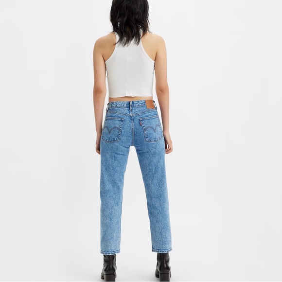 WEDGIE STRAIGHT FIT WOMEN'S JEANS - Picture 2 of 12